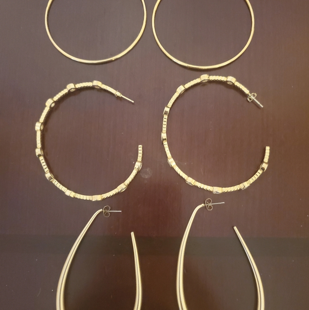 LARGE GOLD HOOP TRIO